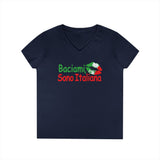 Kiss Me I'm Italian II Shirt - Italian Pride V-Neck T-Shirt, Baciami Sono Italiana Tee, Women's Casual Top, Gifts for Italian Heritage, Italy Shirt, Summer Outfit